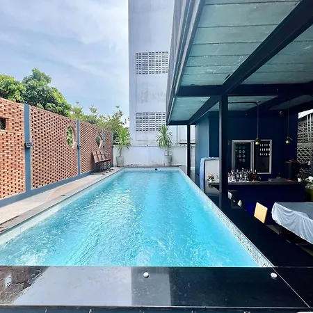 Deva Hostel & Relax Pool
